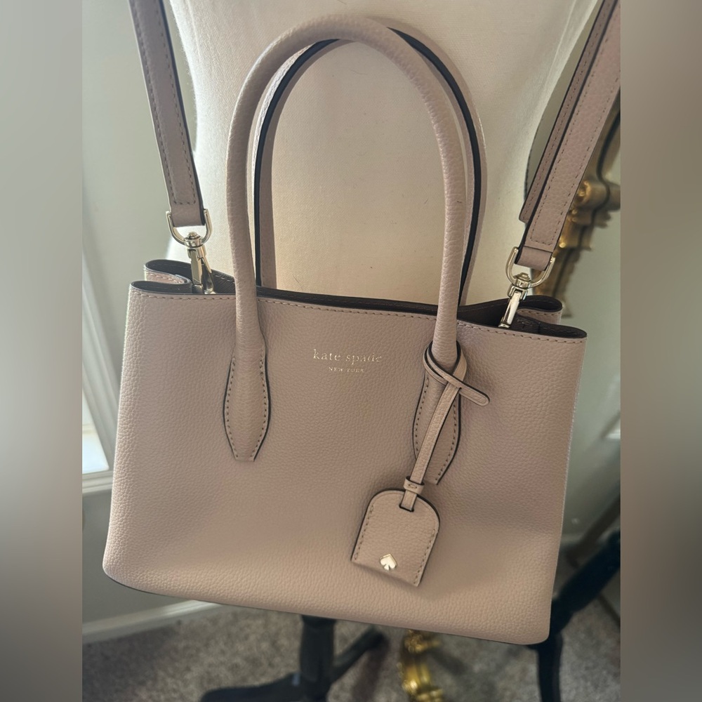 Gorgeous Nude Kate Spade Handbag